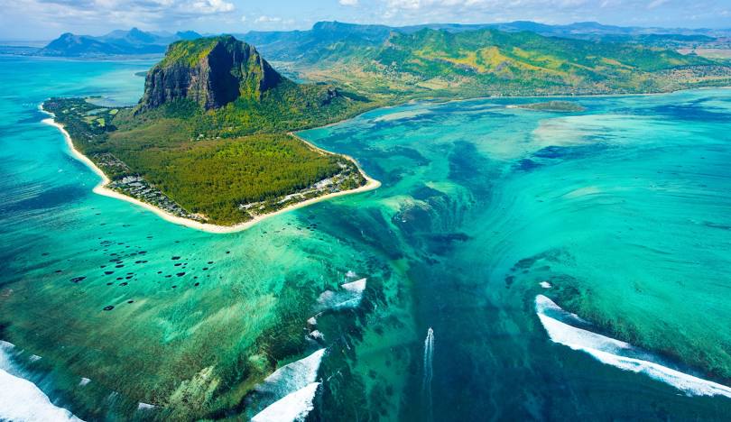 Mauritius 7-Night Luxury Retreat – A Week in Paradise - Trip Code: 1006-MAU-SAF25