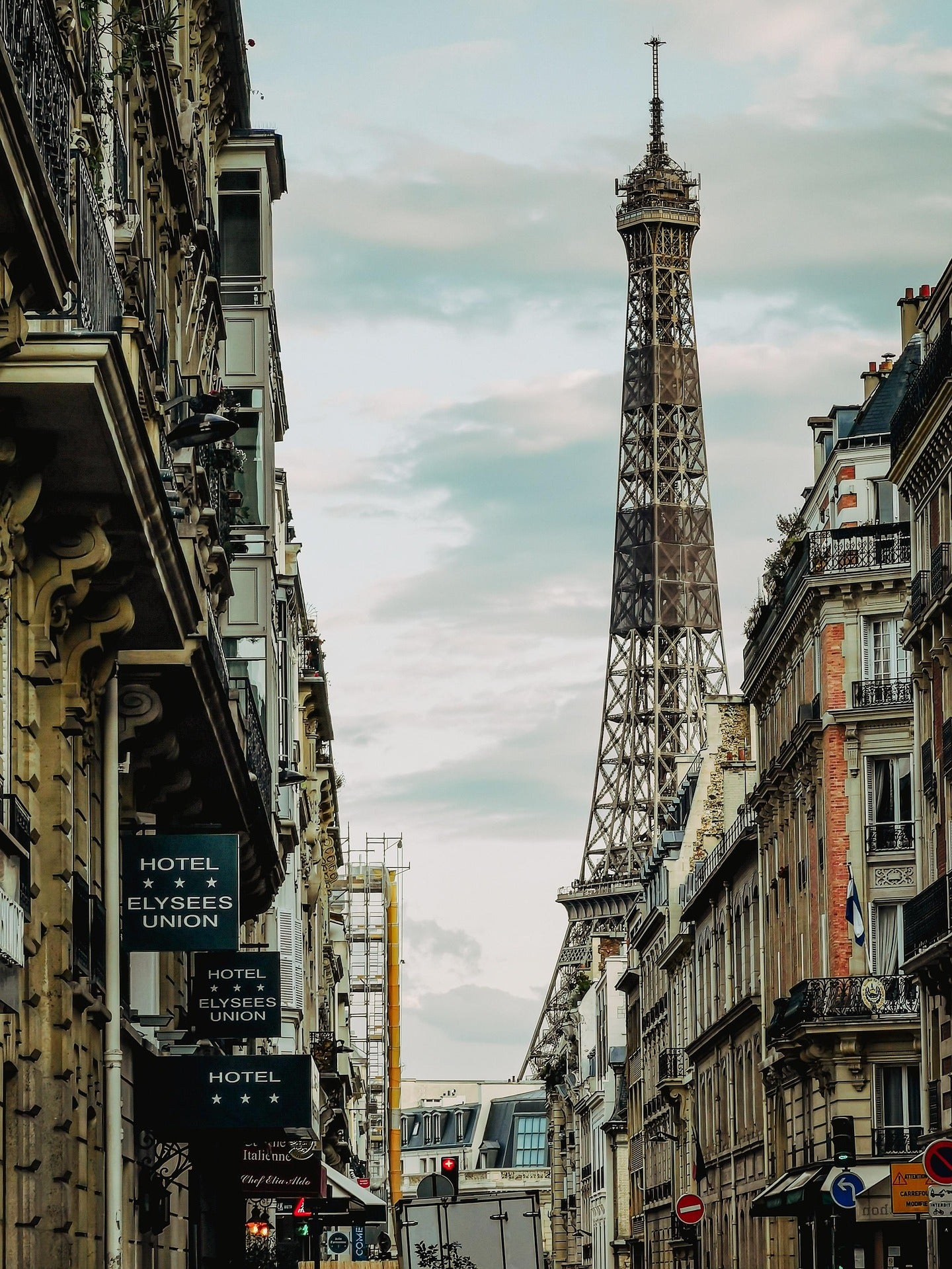 Paris Exclusive Escape – 7 Nights of Luxury & Culture - Trip Code: 1005-PRS-SAF25